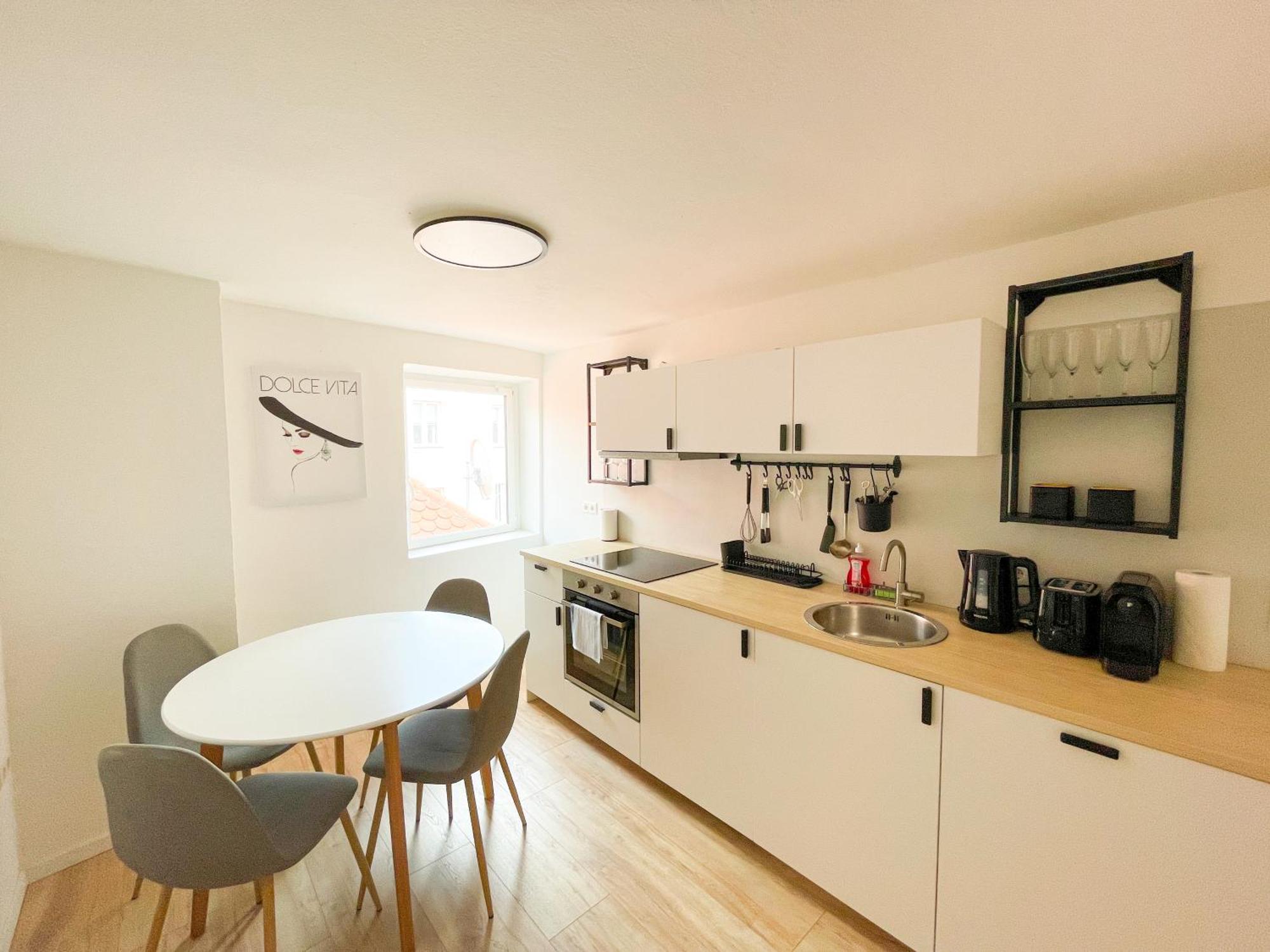 Contactless Self-Check-In - Stayhere Central City Suite 20 그라츠 외부 사진